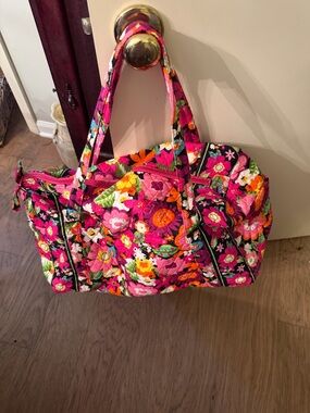 Quilted Floral Weekender Bag in Bright Pink